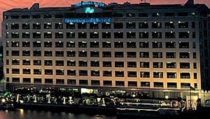 Royal River Hotel