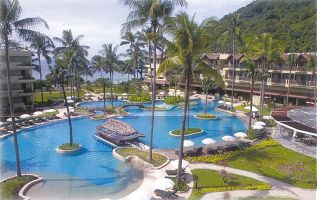 Merlin Beach Resort